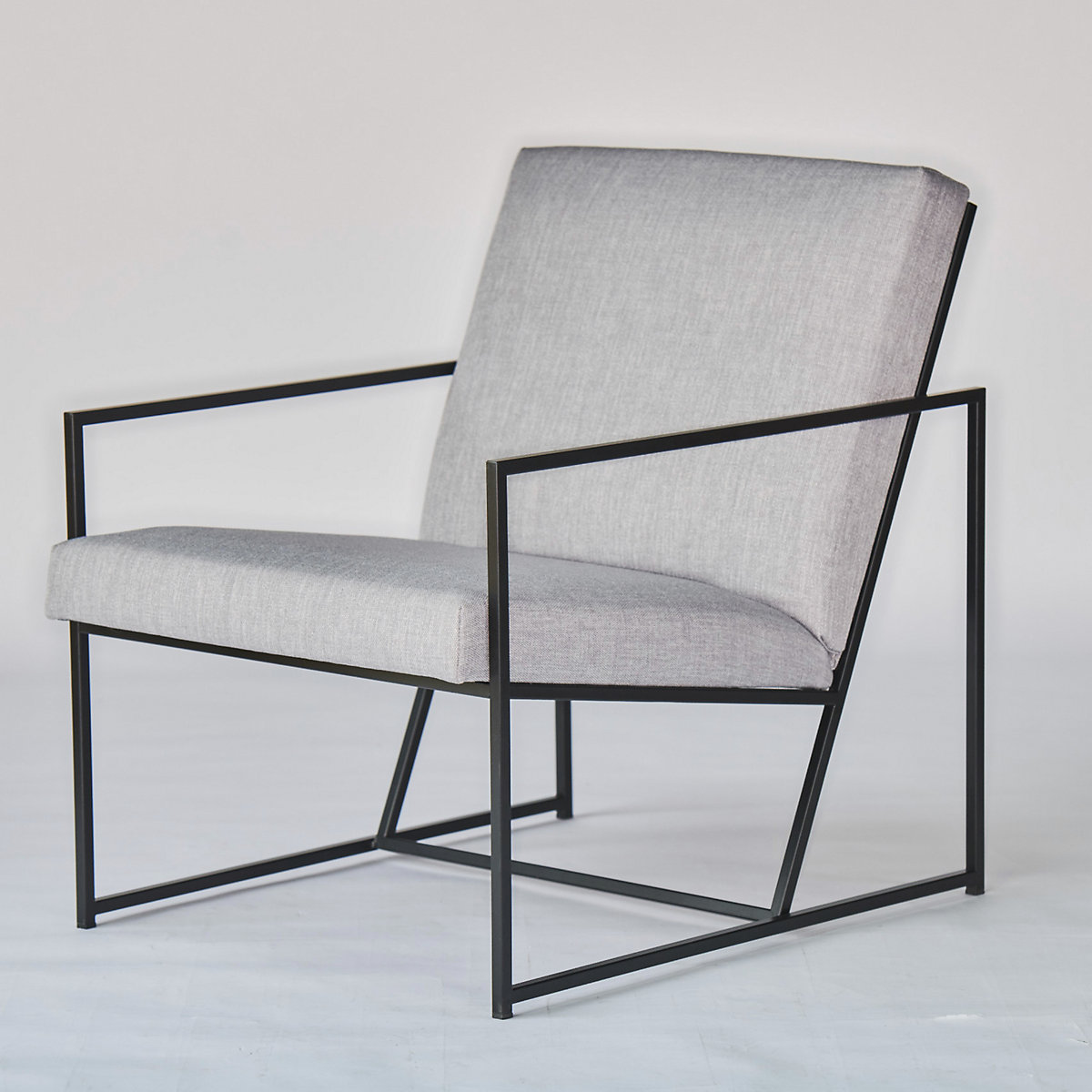 STYLE armchair black frame kaiserkraft