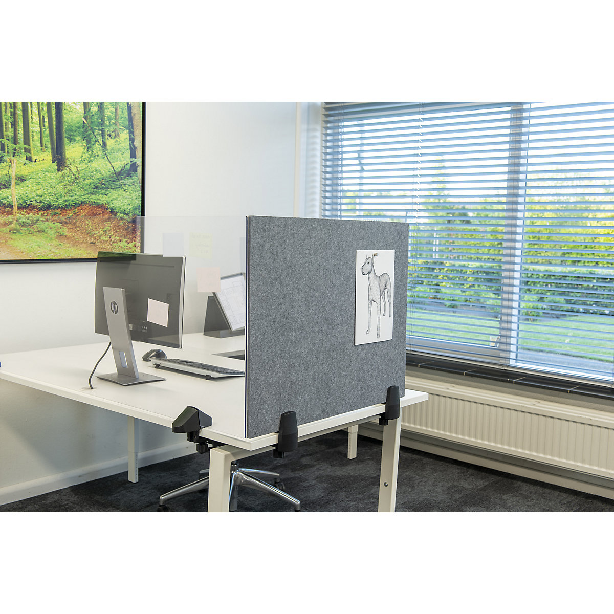 Desk partition for an individual workplace (Product illustration 3)-2