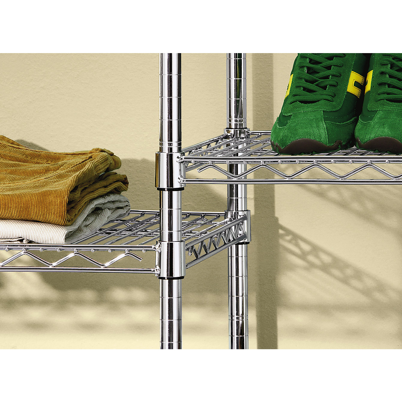 Steel wire mesh shelf unit, chrome plated max. shelf load 150 kg, WxD