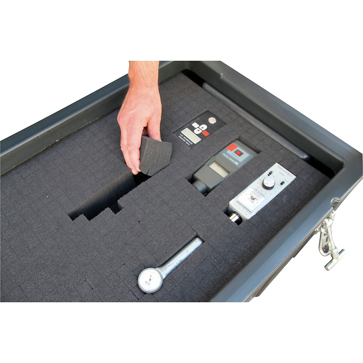 Schuimstof voering – CEMO (Productafbeelding 2)-1