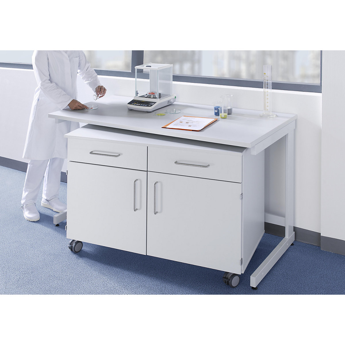 Laboratorijski donji ormar, visoki