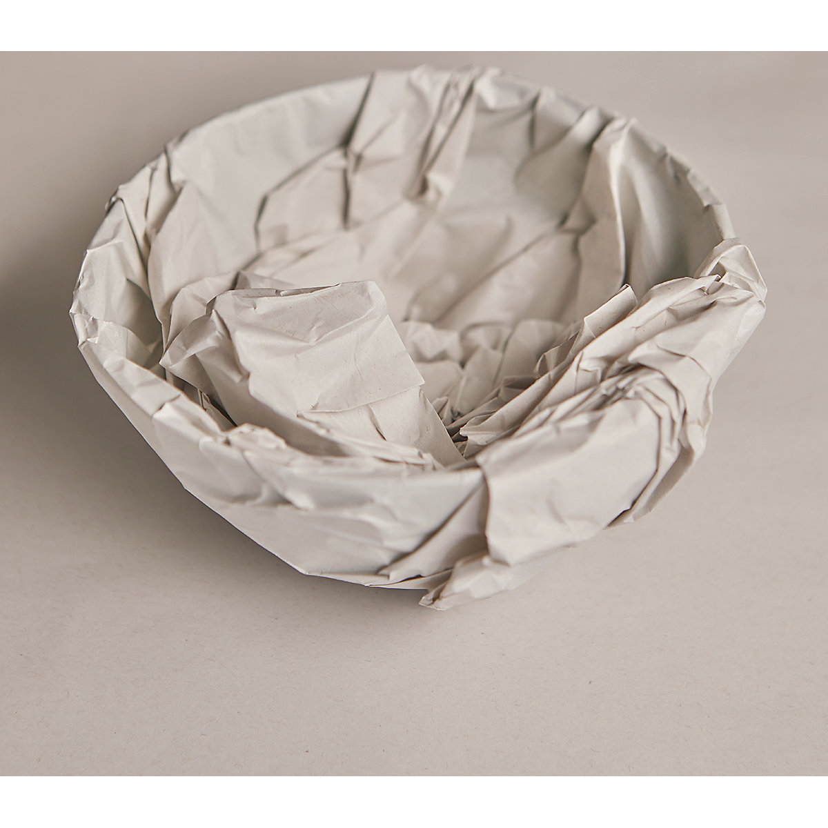White Newspaper Offcuts (Product illustration 2)-1