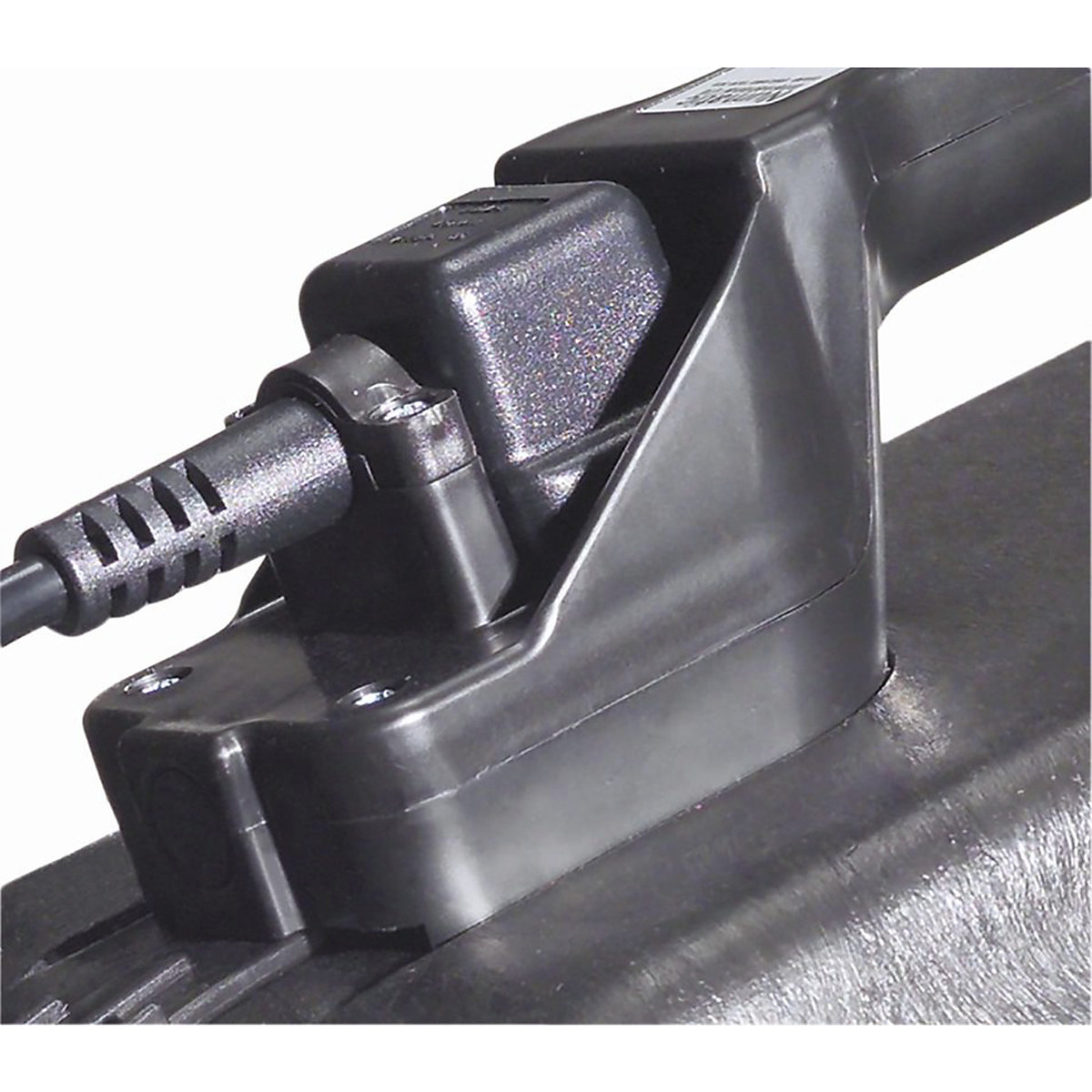 Numatic WV900 Industrial Wet and Dry Vacuum Cleaner (Product illustration 7)-6