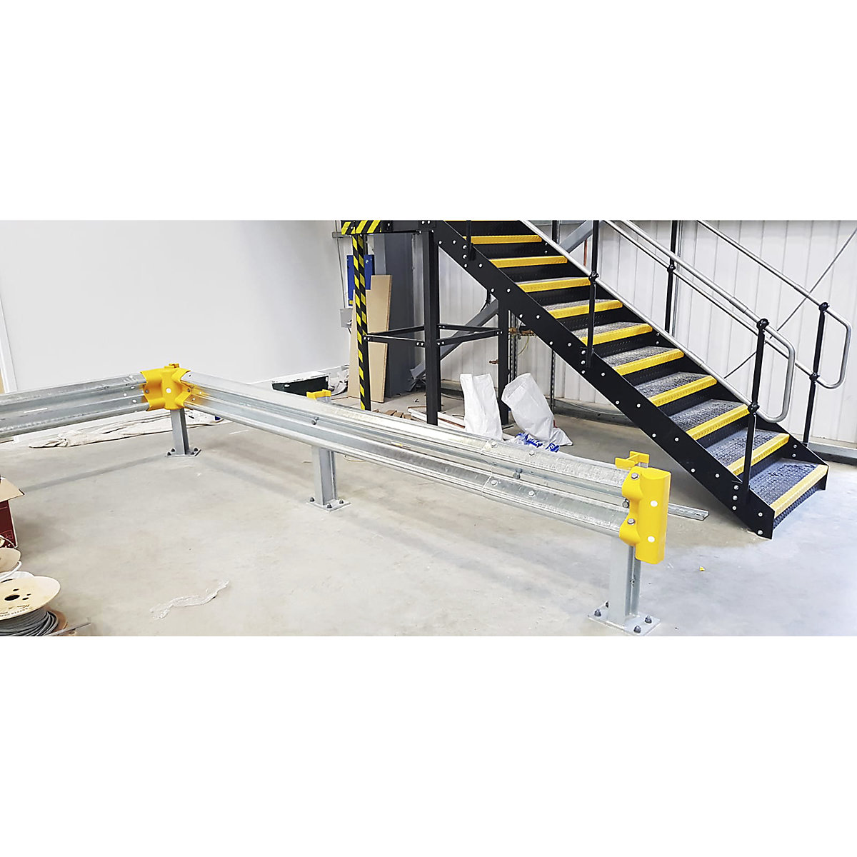Brandsafe Armco Pedestrian Safety End (Product illustration 8)-7