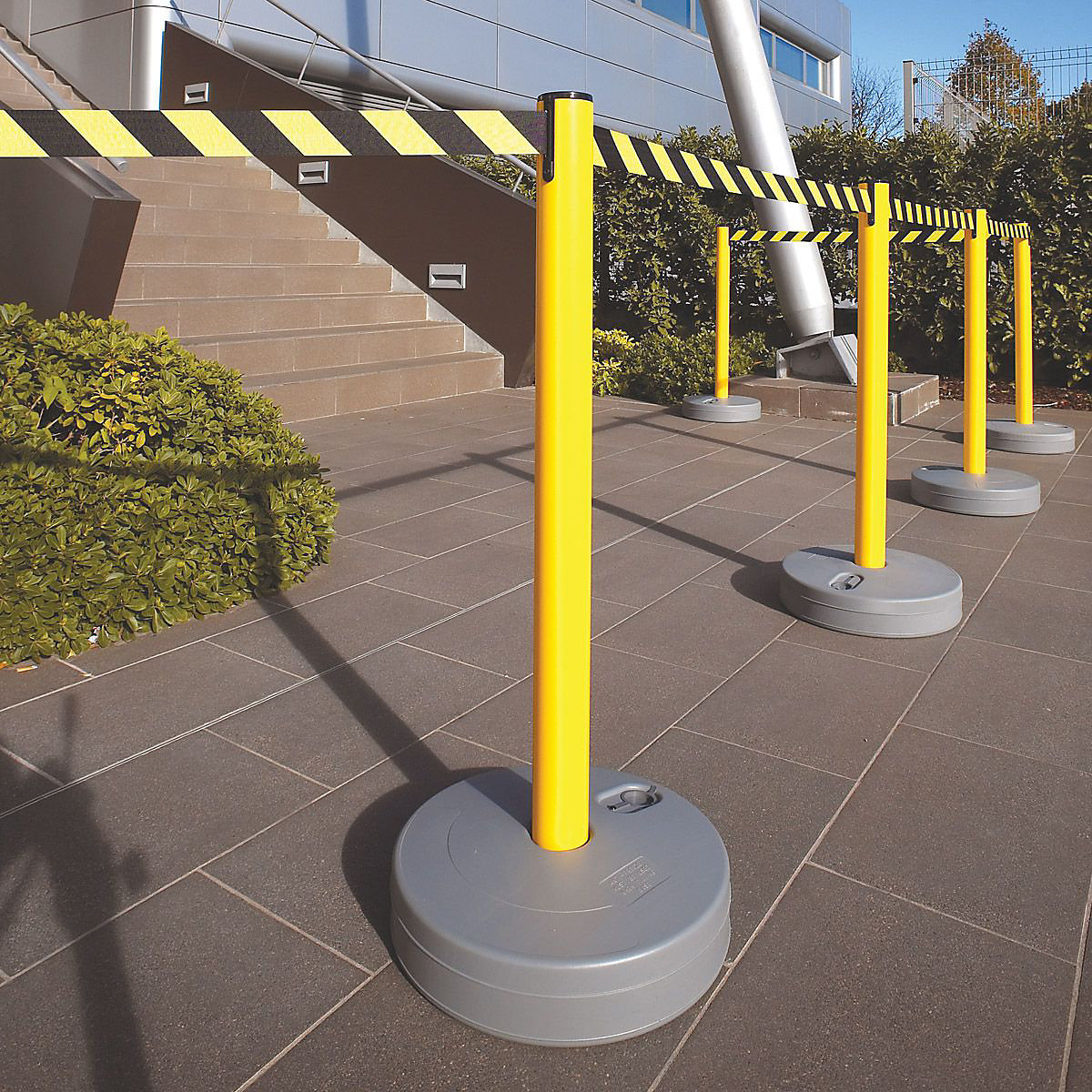 Outdoor Retractable Belt Barriers