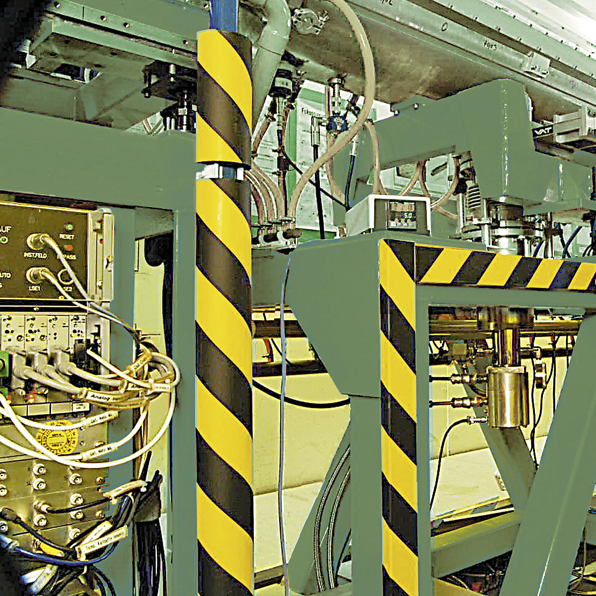 TRAFFIC-LINE Surface Impact Protection
