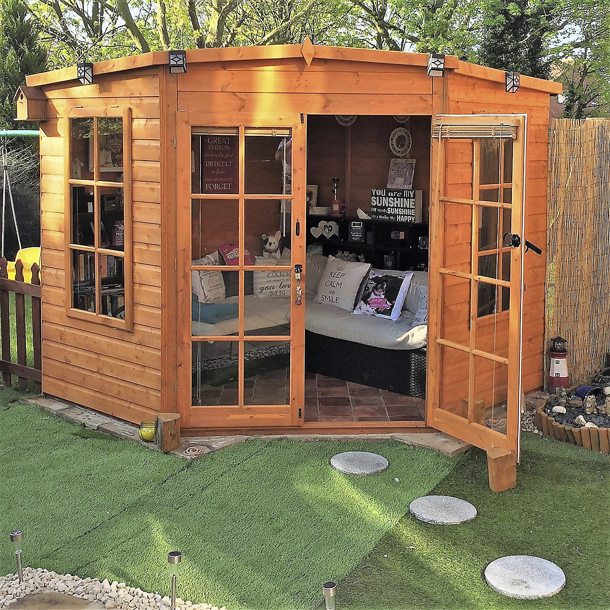 Shire Hampton Shiplap Summerhouses (Product illustration 4)-3