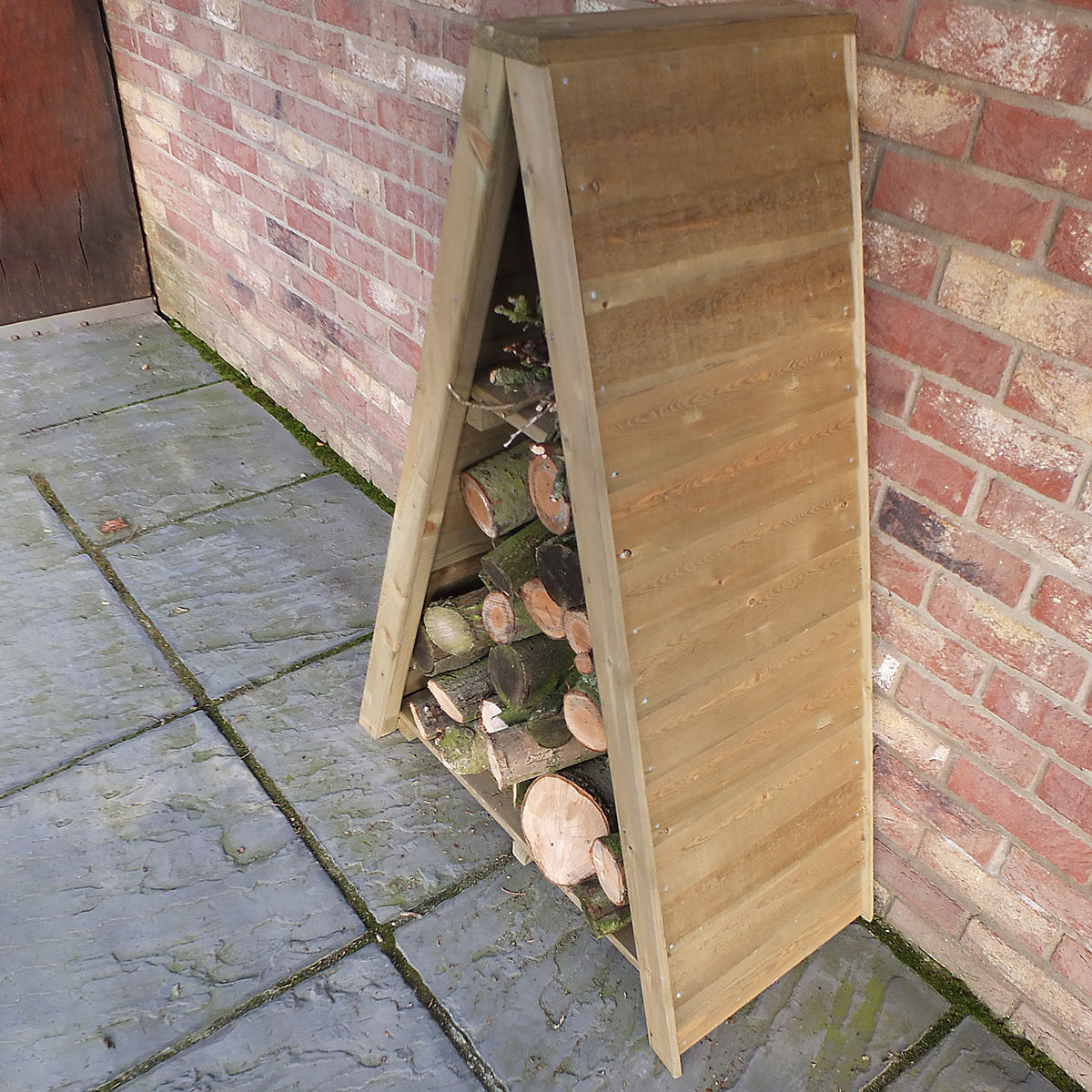 Shire Small Triangular Log Stores (Product illustration 3)-2