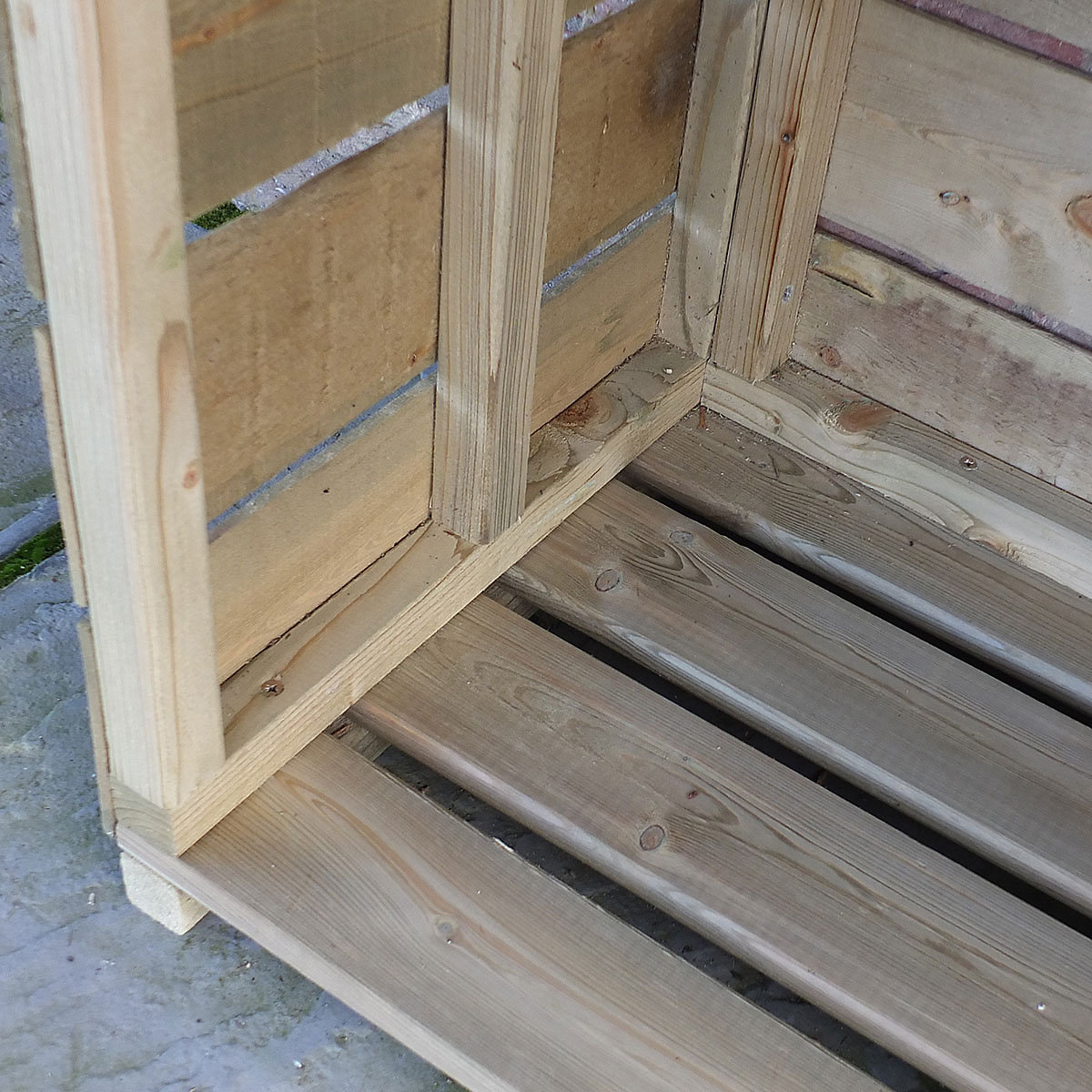 Shire Tall Wall Log Store | Sawn | Pressure Treated (Product illustration 3)-2
