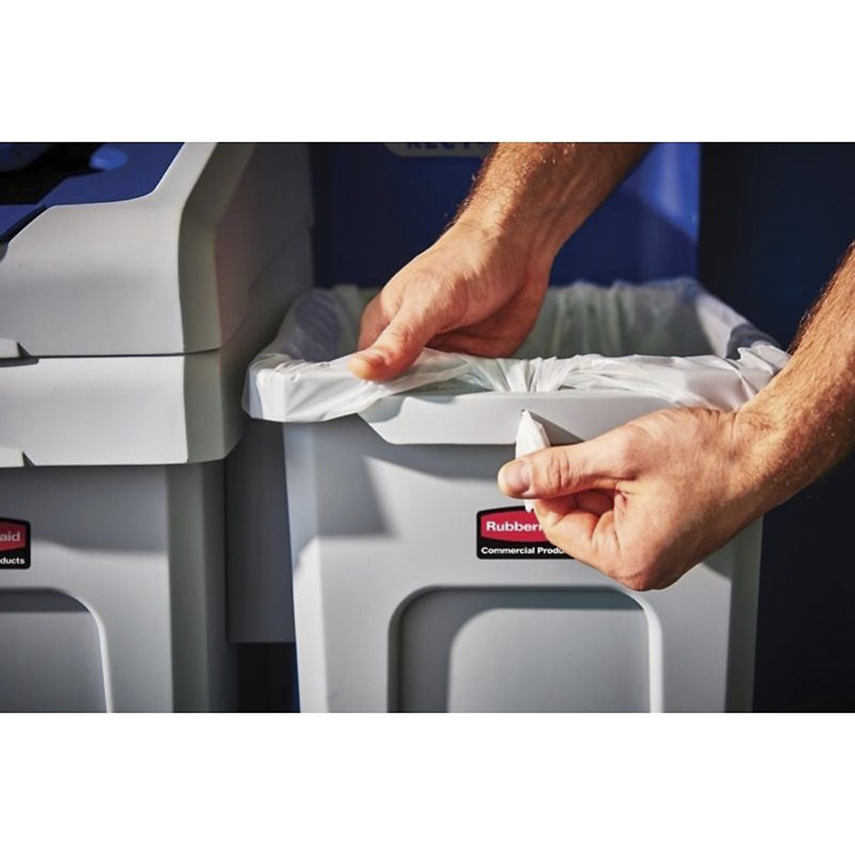 Rubbermaid Slim Jim Recycling Stations (Product illustration 4)-3
