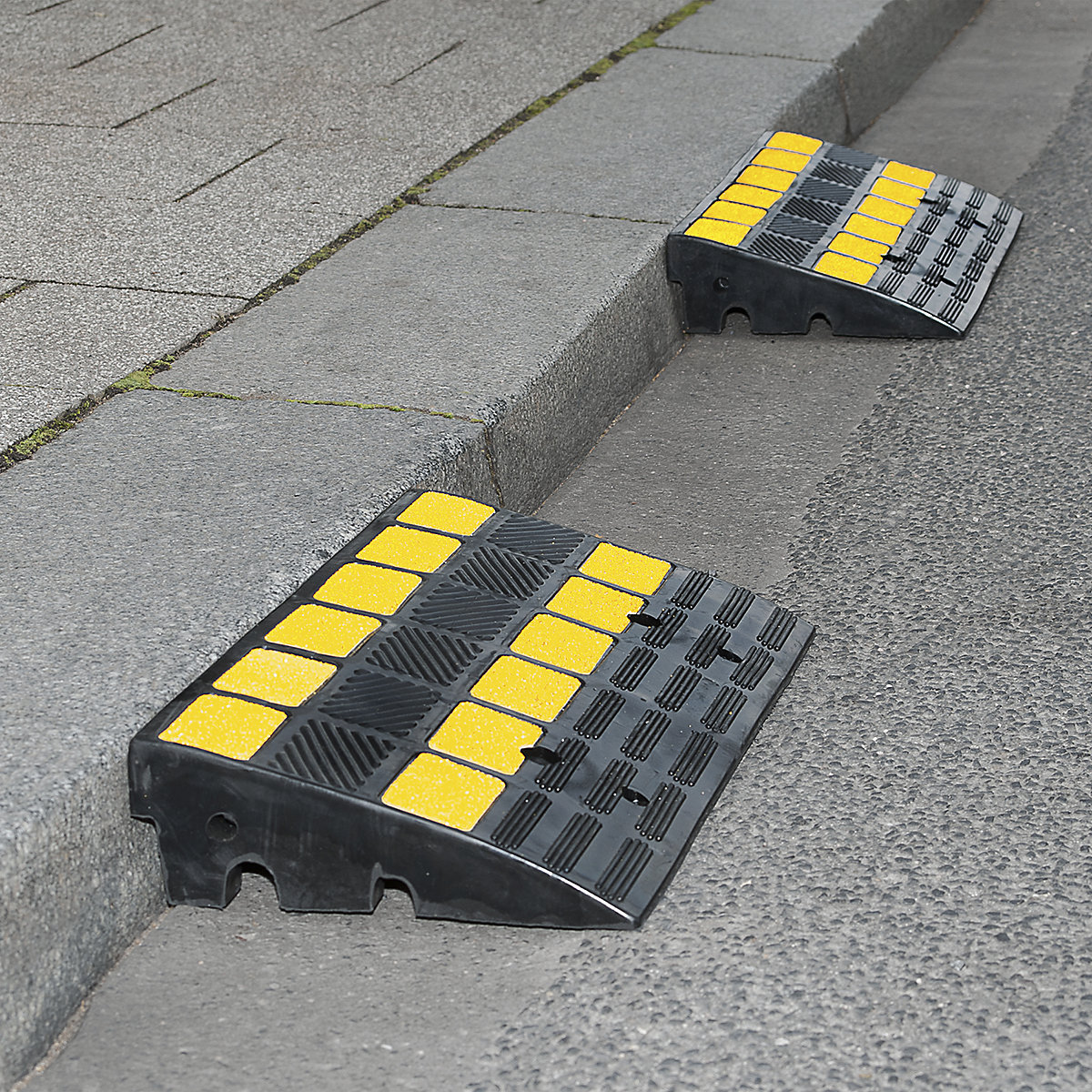 TRAFFIC-LINE Kerb Ramps