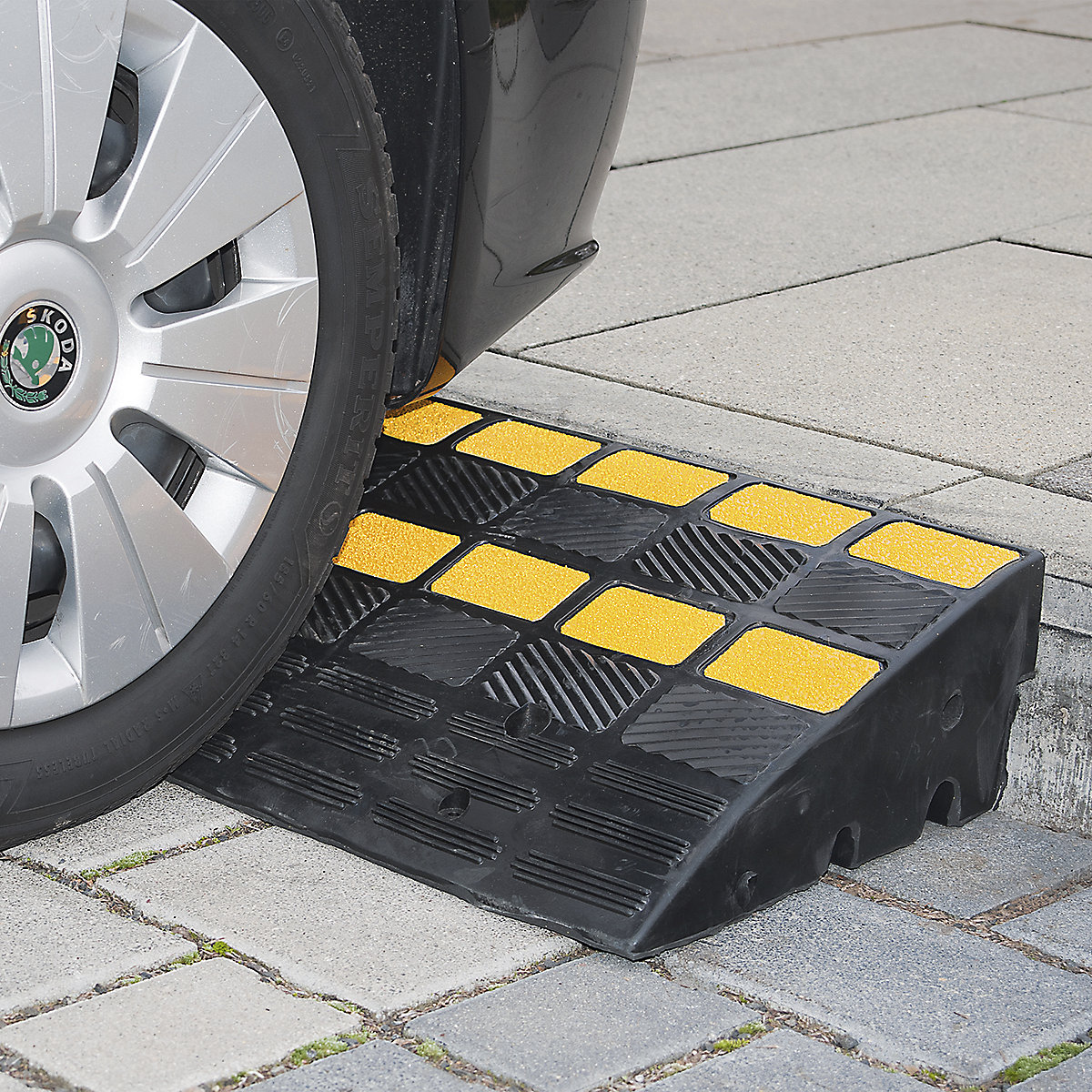 TRAFFIC-LINE Kerb Ramps