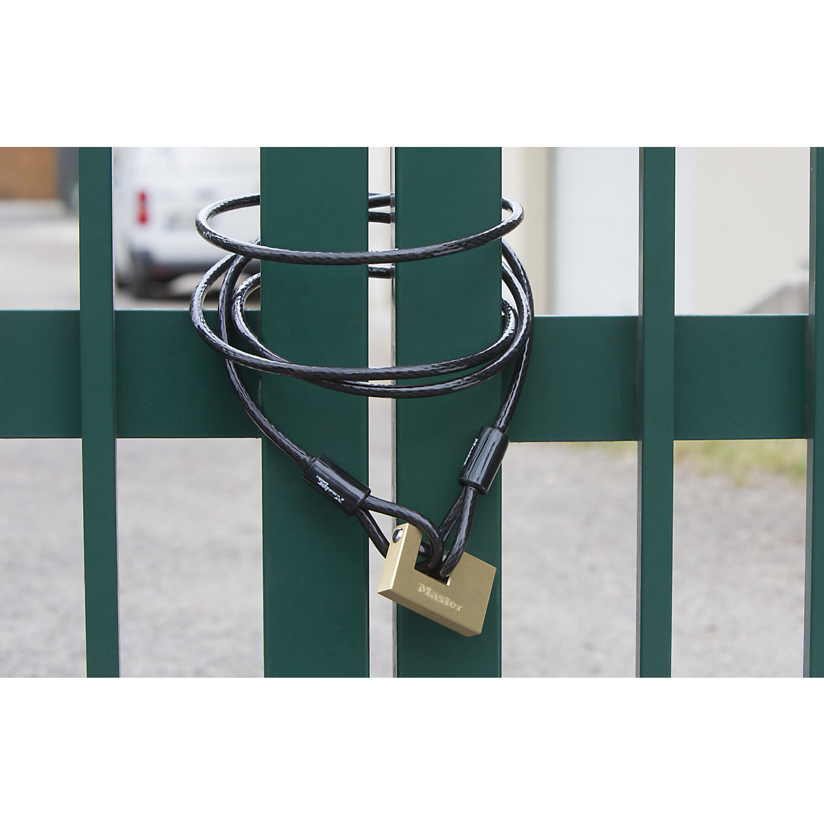 Visiaci zámok, mosadzný – Masterlock (Zobrazenie produktu 2)-1