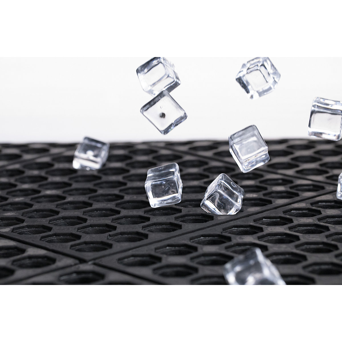 Covoraș industrial pentru postul de lucru – Miltex (Imagine produs 2)-1