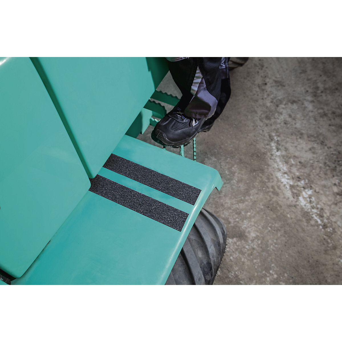 Protizdrsni trak DURALINE® GRIP+ – DURABLE (Slika izdelka 3)-2