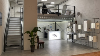 2ndskin de Shoppi Tivoli: plate-forme en acier alliant style et fonction -9b