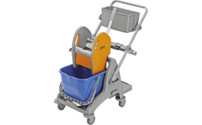 Carrello in plastica per pulizie