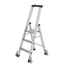 3 stupne, výška plošiny 700 mm