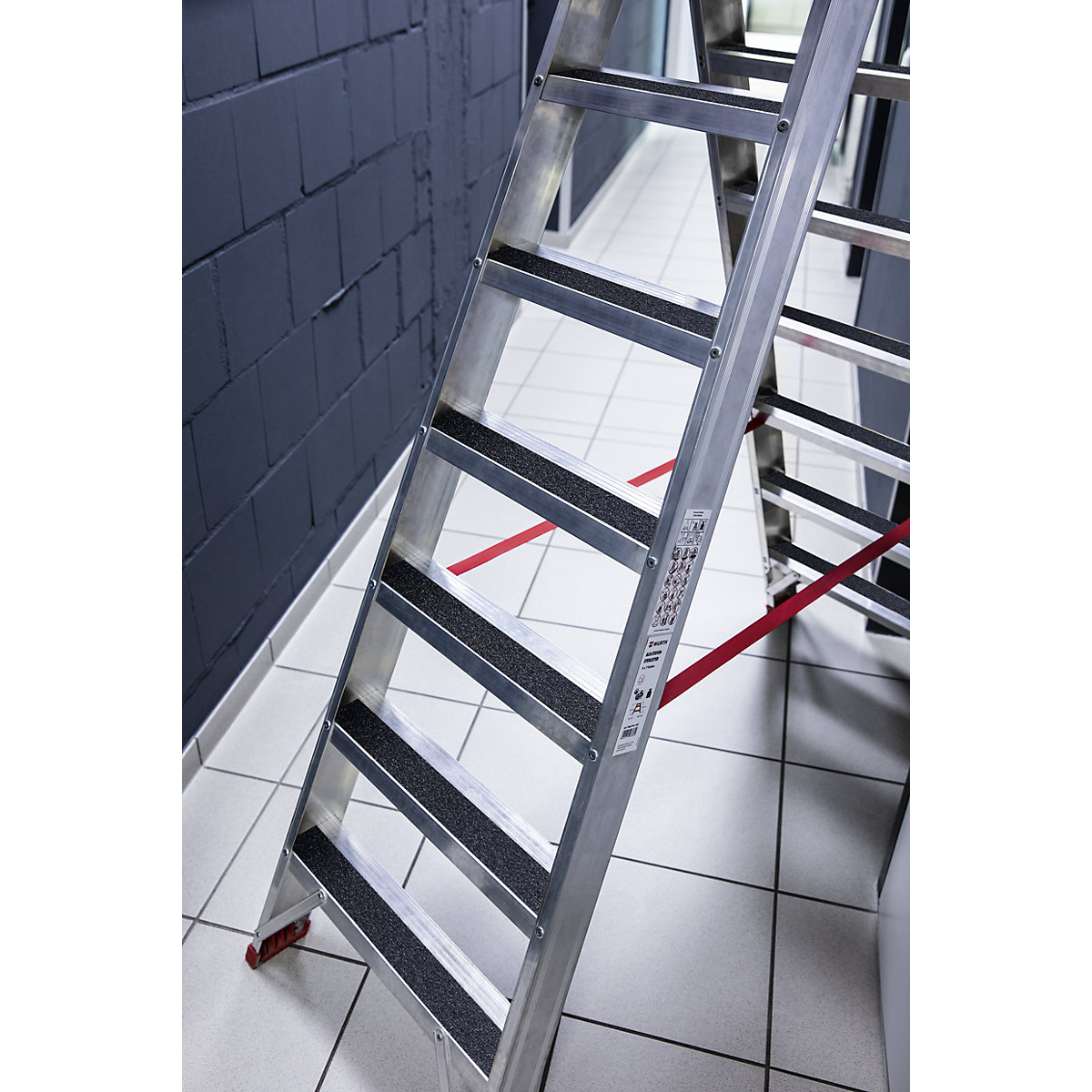 Nastro antiscivolo DURALINE® GRIP+ FORMFIT – DURABLE (Foto prodotto 4)-3