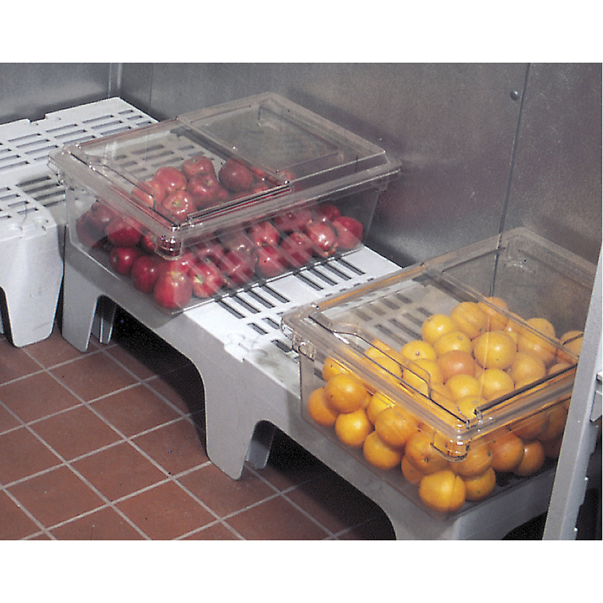 Cambro Dunnage Racks (Product illustration 4)-3
