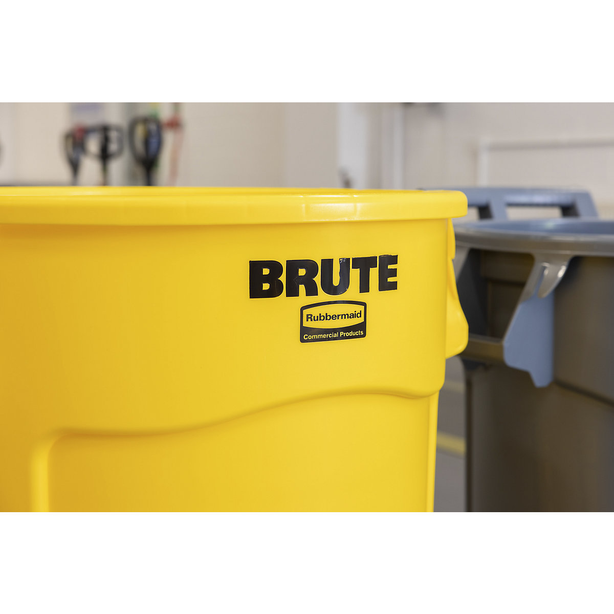 Univerzální kontejner BRUTE®, kulatý – Rubbermaid (Obrázek výrobku 35)-34