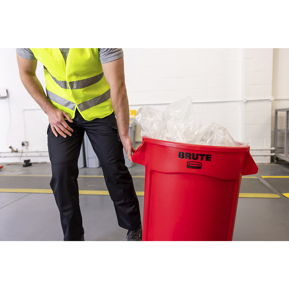 Kontener uniwersalny BRUTE®, okrągły – Rubbermaid (Zdjęcie produktu 2)-1
