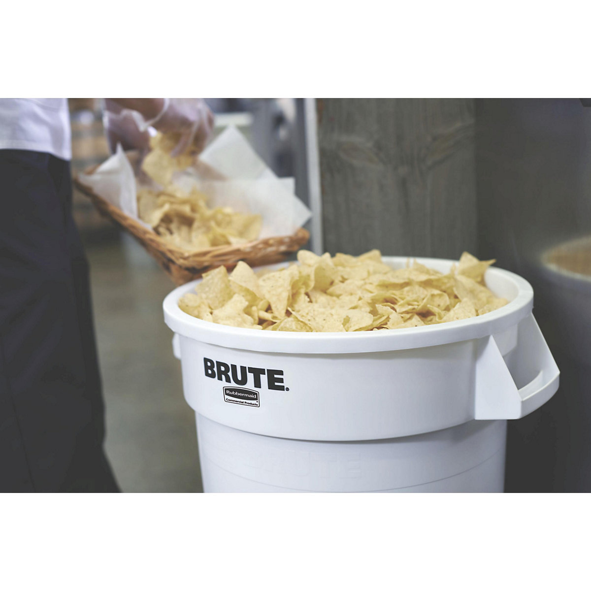 Rubbermaid – Kontener uniwersalny/pojemnik uniwersalny BRUTE®, okrągły (Zdjęcie produktu 2)
