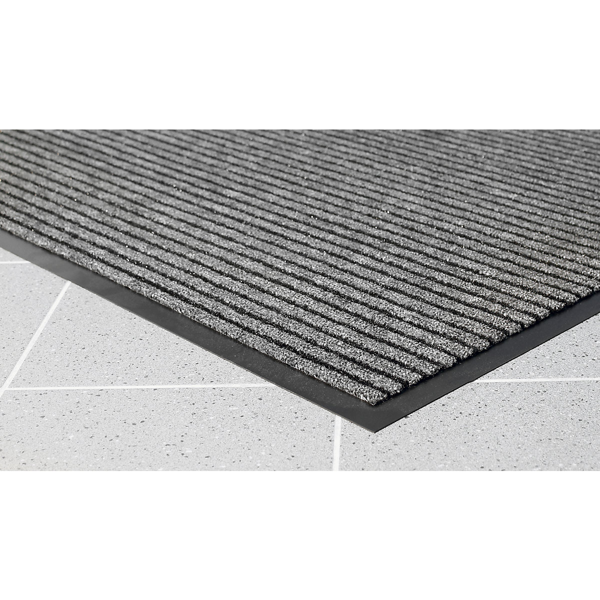 Brush entrance matting, LxW 1500x900 mm, charcoal striped