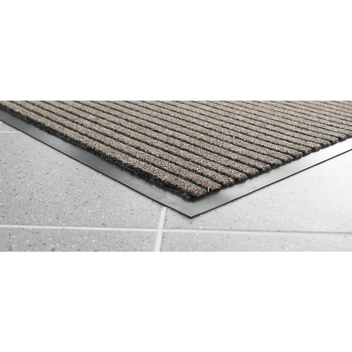 Brush entrance matting, LxW 900 x 600 mm, pack of 2, brown striped