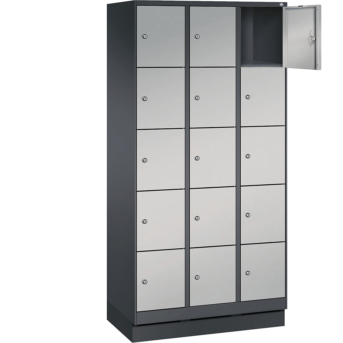 EVOLO locker unit, with plinth – C+P (Product illustration 22)