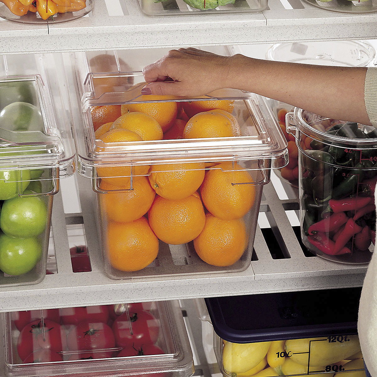 Cambro Camwear Food Storage Boxes (Product illustration 3)-2