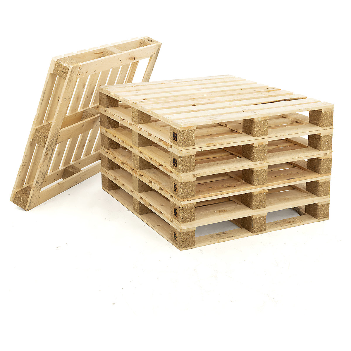 BiGDUG Essentials Wooden Pallets