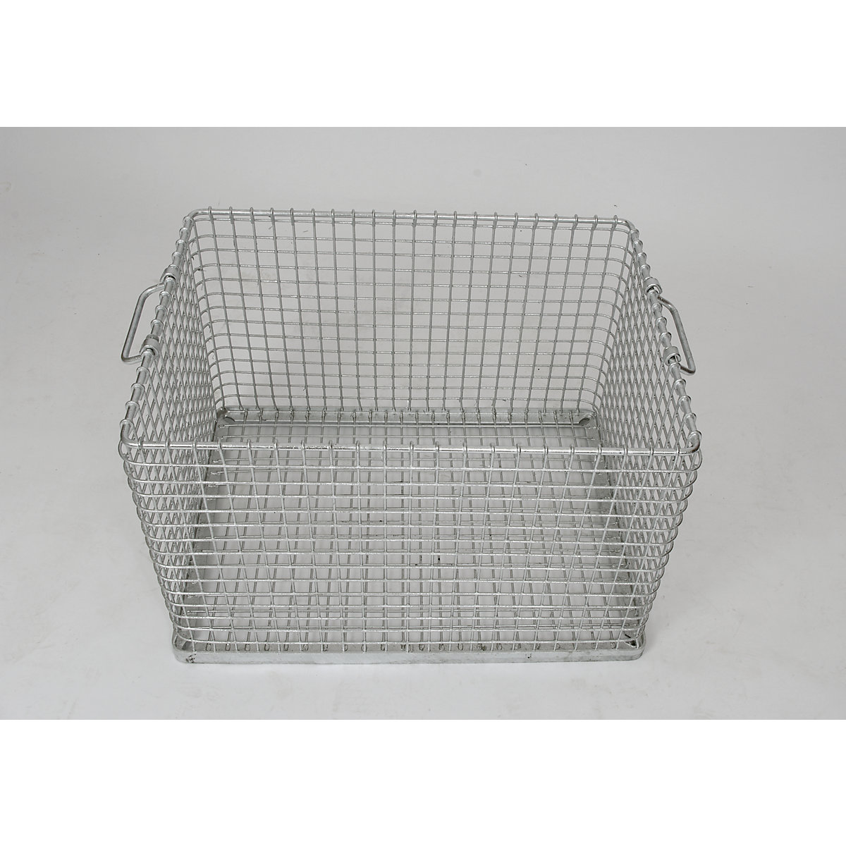 Stacking basket for heavy items, narrow mesh size, external dims. LxWxH 615 x 455 x 400 mm-5