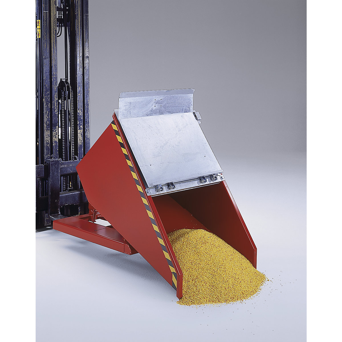 Tilting skip, extremely low overall height, without wheels – eurokraft pro (Product illustration 3)-2