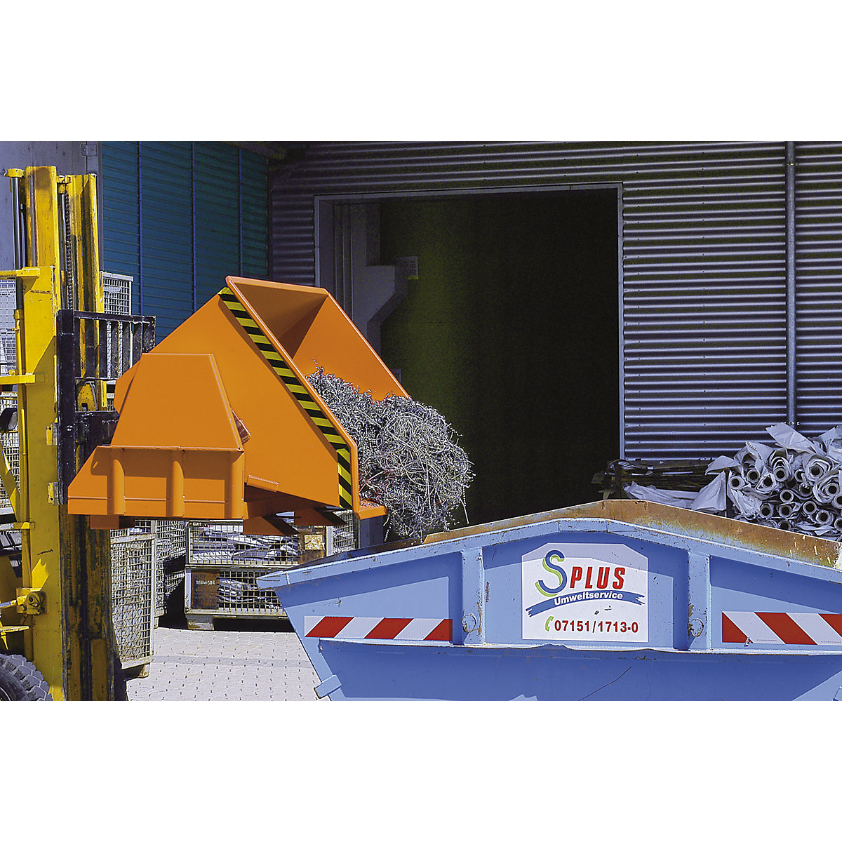 Tilting skip, standard overall height, without wheels – eurokraft pro (Product illustration 5)-4