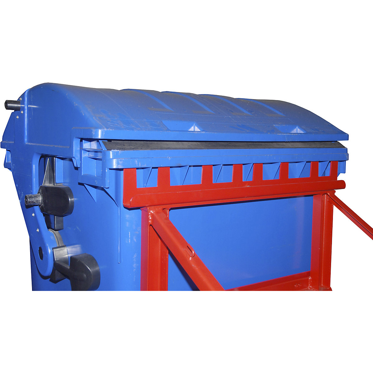 Elevator pentru pubele de gunoi – eurokraft pro (Imagine produs 5)-4