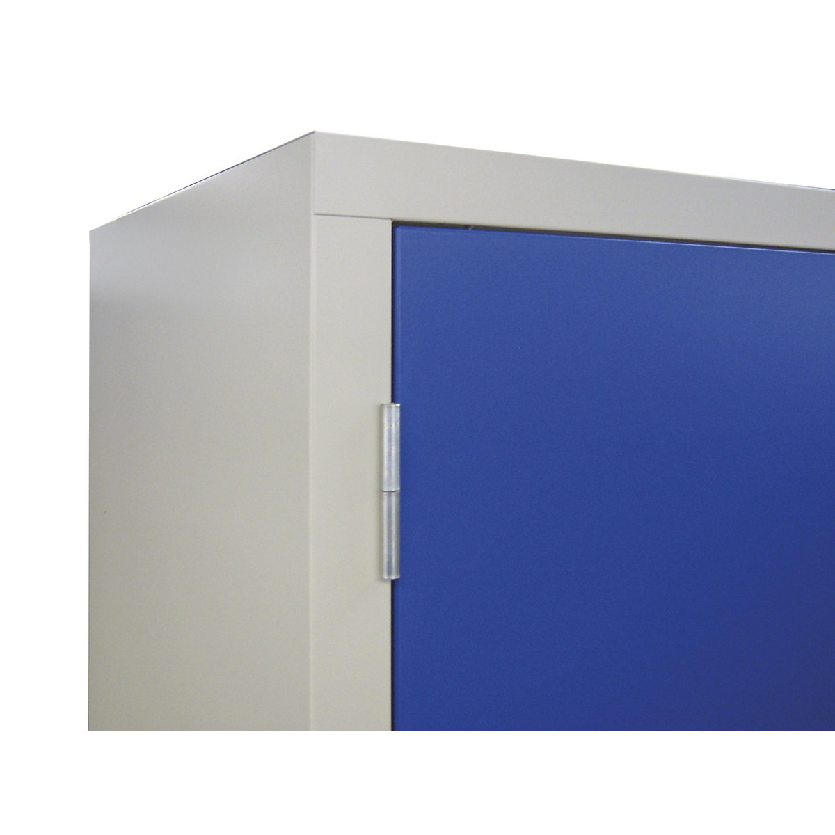 Extra cost for doors hinged on outside – Pavoy