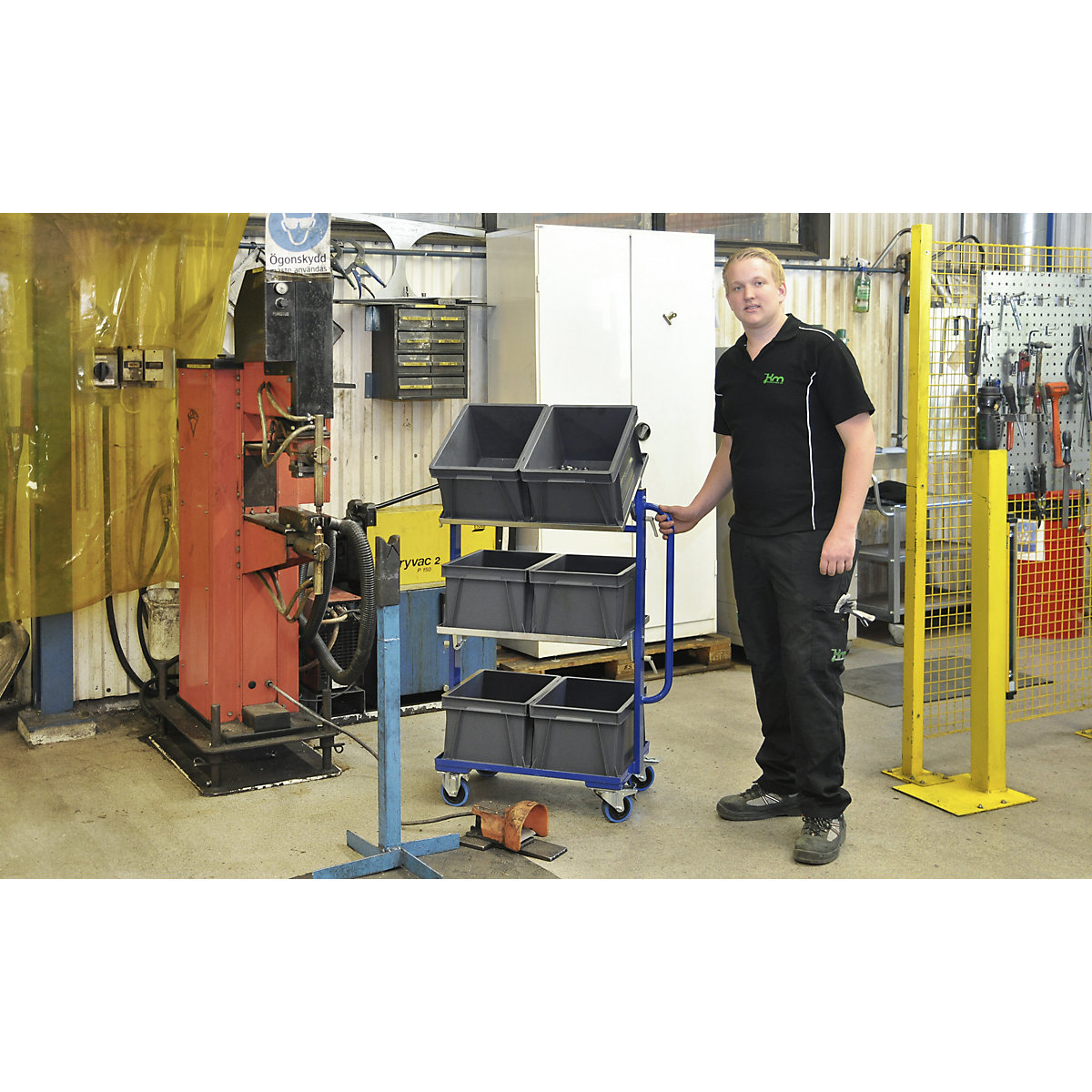 KM167 tray and bin trolley – Kongamek (Product illustration 4)-3