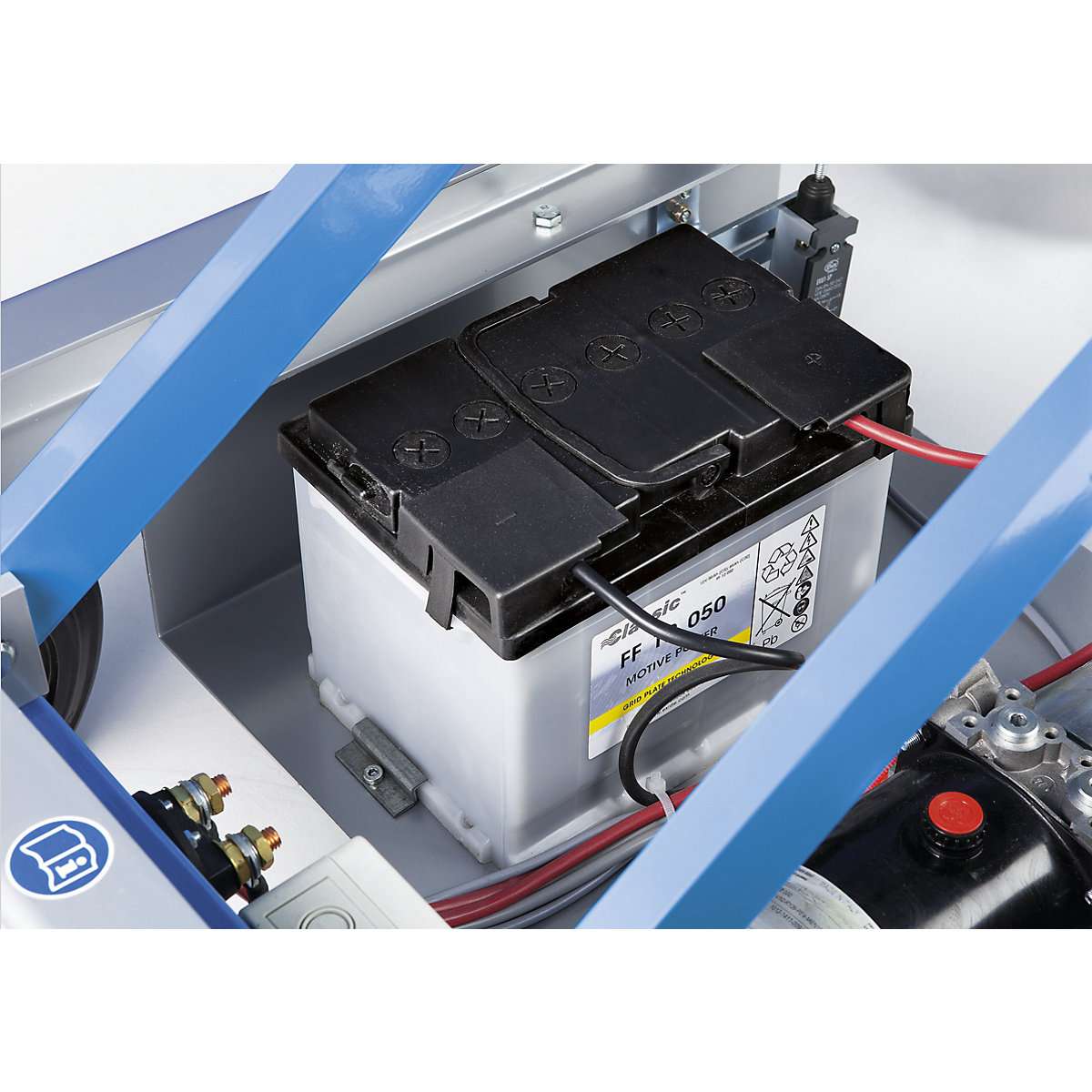 Carro com plataforma de elevação de tesoura dupla – eurokraft pro (Imagem do produto 4)-3