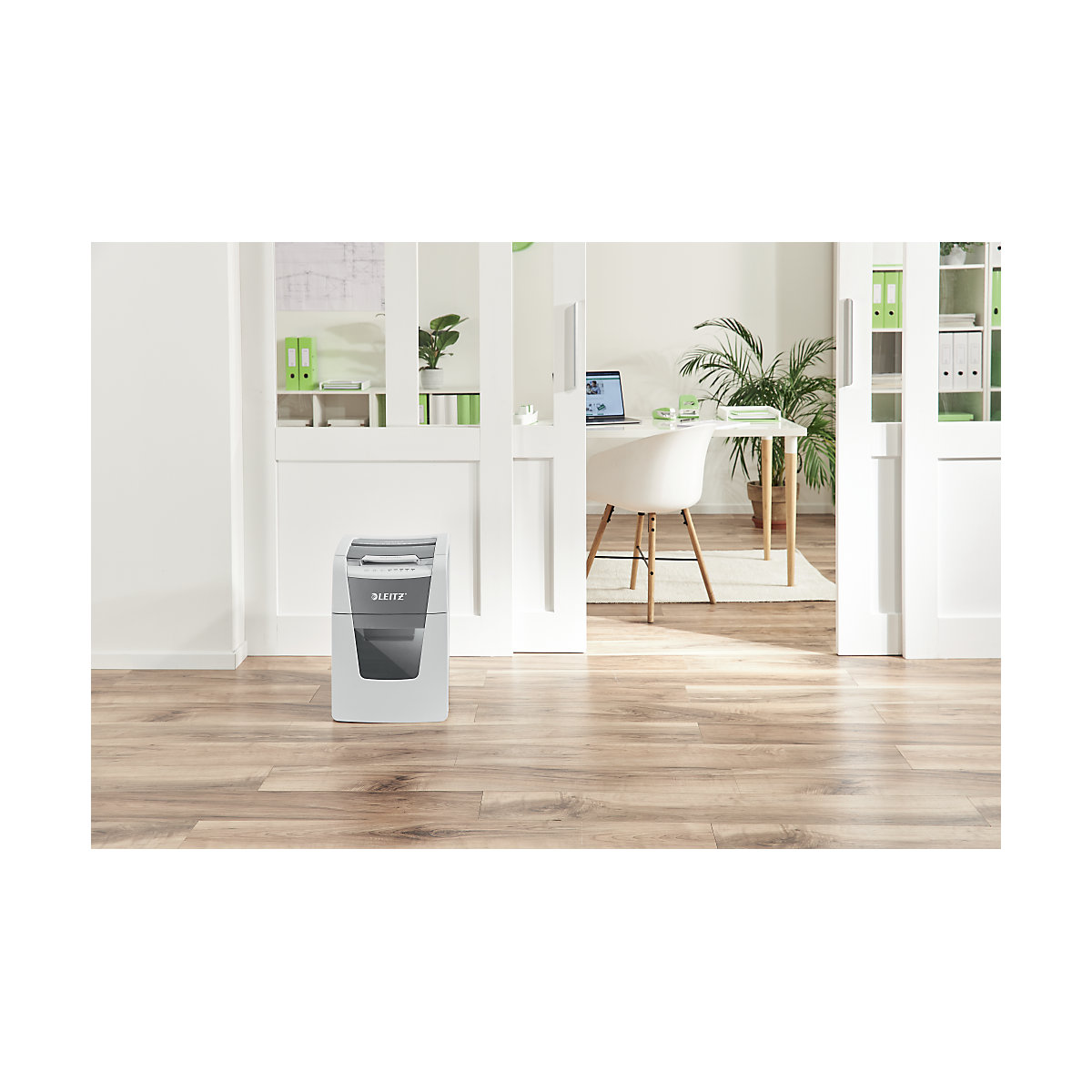 Distruggidocumenti IQ Autofeed Small Office – Leitz (Foto prodotto 2)-1