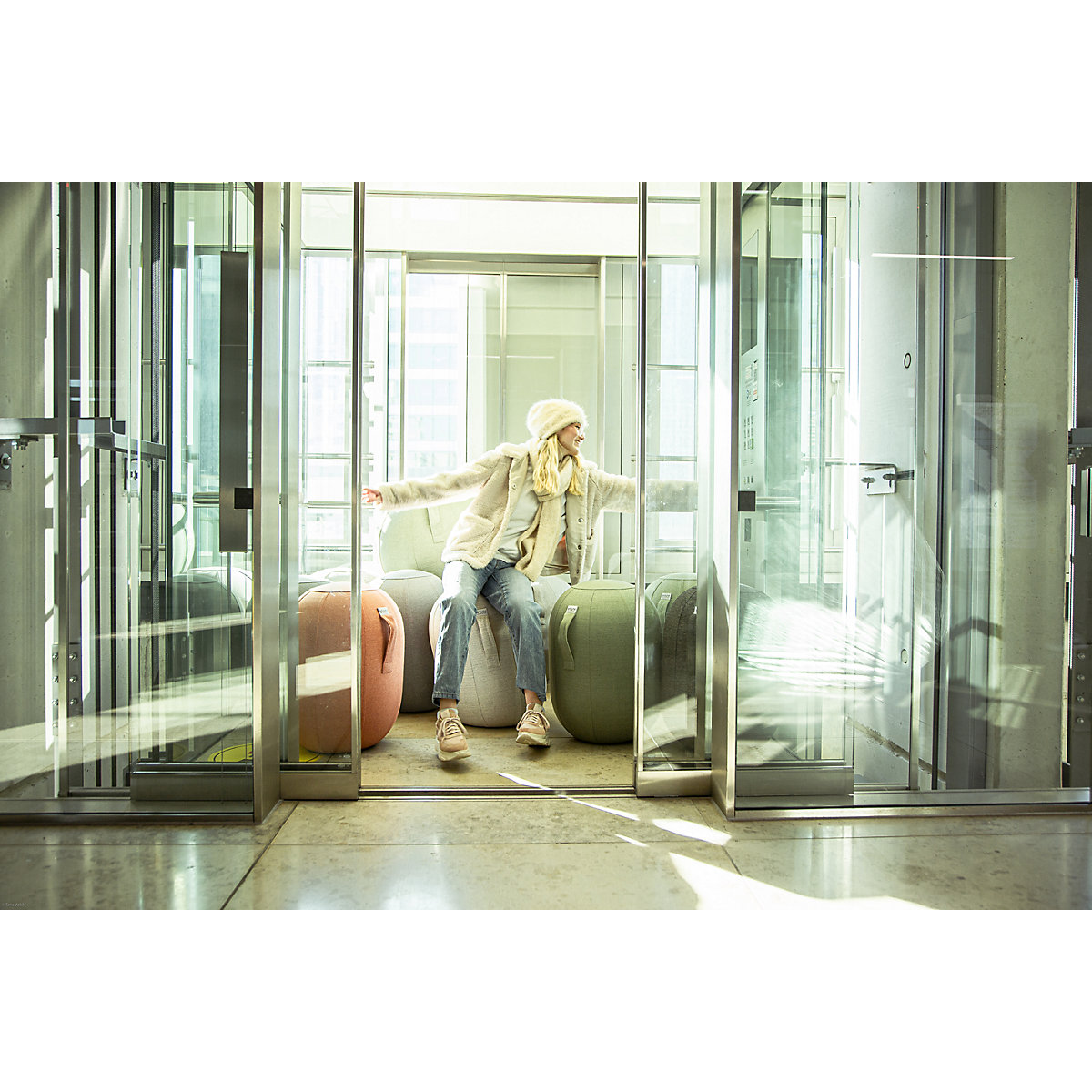 Sgabello ergonomico M VLUV KAPSUL SOVA (Foto prodotto 6)-5