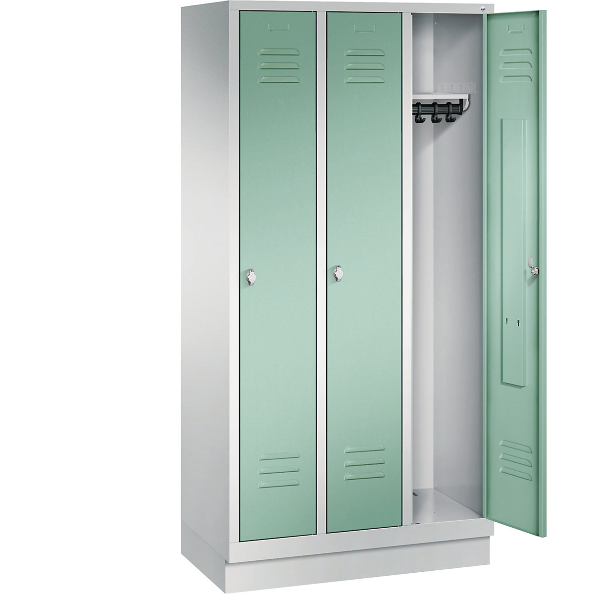 C+P – Garderobni ormar CLASSIC s postoljem (Prikaz proizvoda 28)