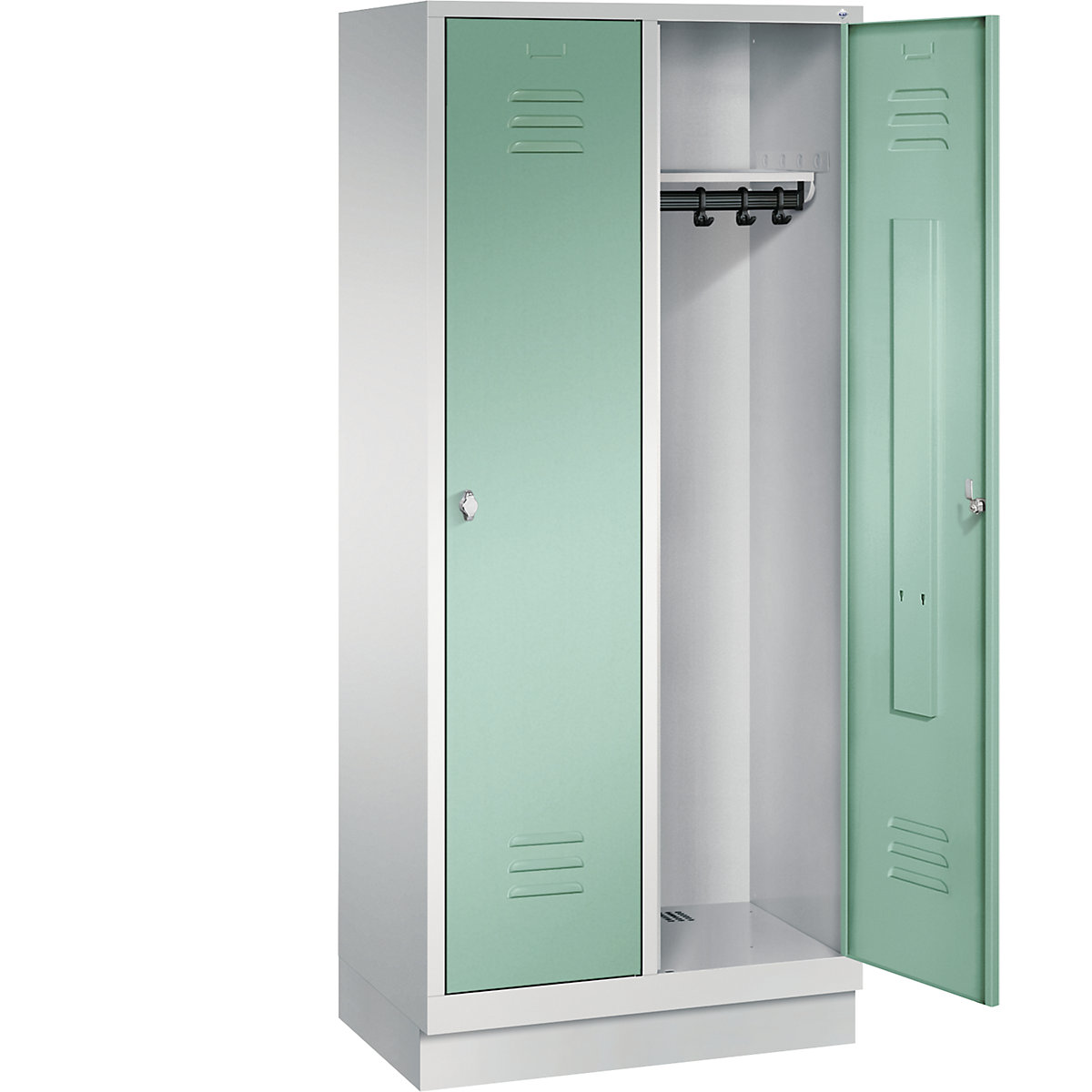 C+P – Garderobni ormar CLASSIC s postoljem (Prikaz proizvoda 30)