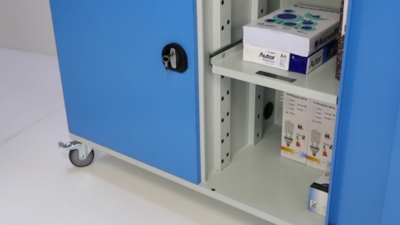 Puesto de trabajo para ordenador, chapa de acero – eurokraft pro (Imagen del producto 4)-3