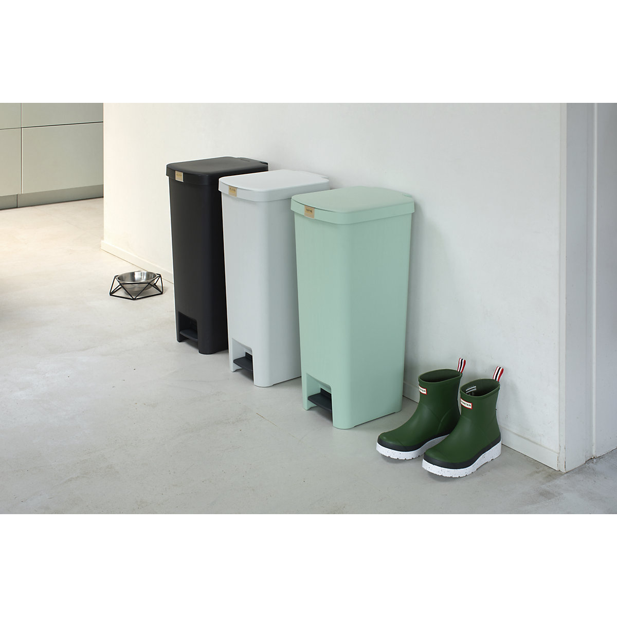 Step Up foot pedal bin (Product illustration 11)-10