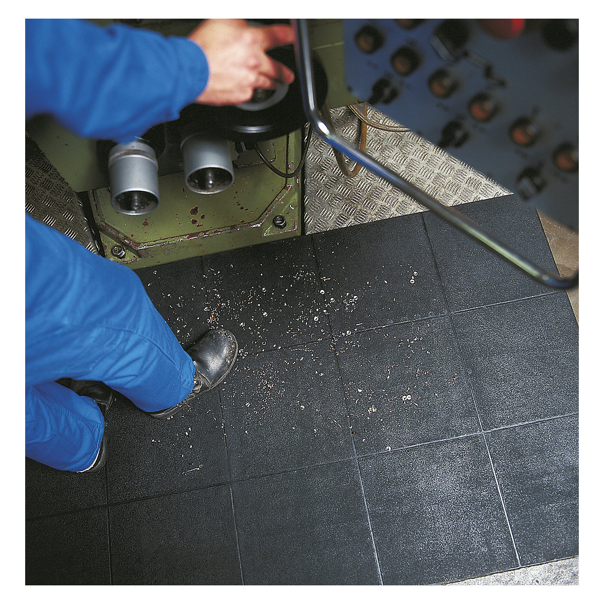 Mat Yoga Solid Spark voor laswerkplekken – Miltex (Productafbeelding 8)-7