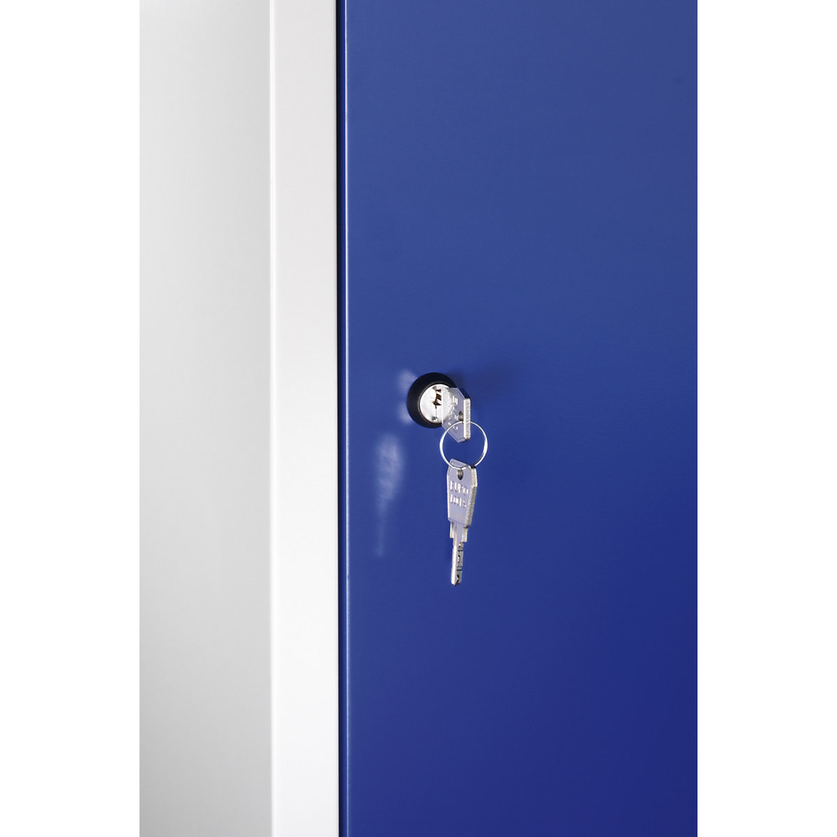 Rotary cylinder lock - C+P