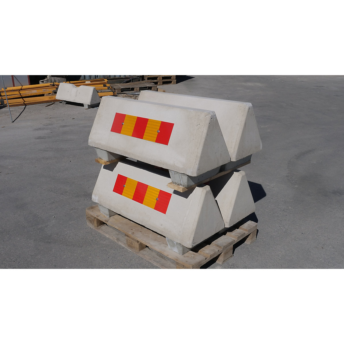 Concrete barrier, LxWxH 1090 x 390 x 465 mm (Product illustration 4)-3