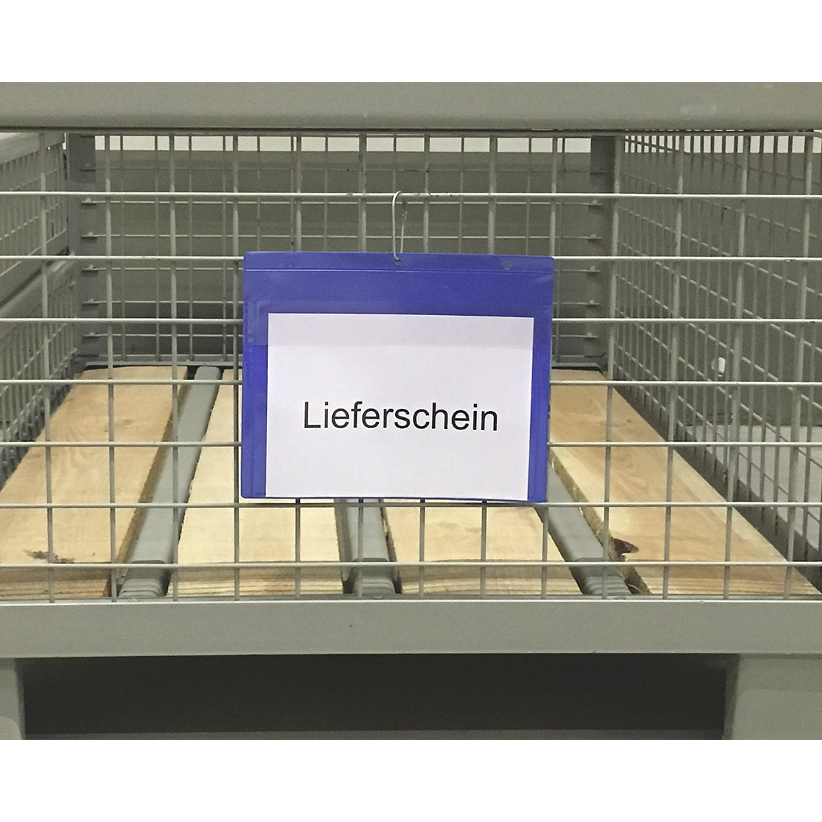 Labelling pouches with suspension holes