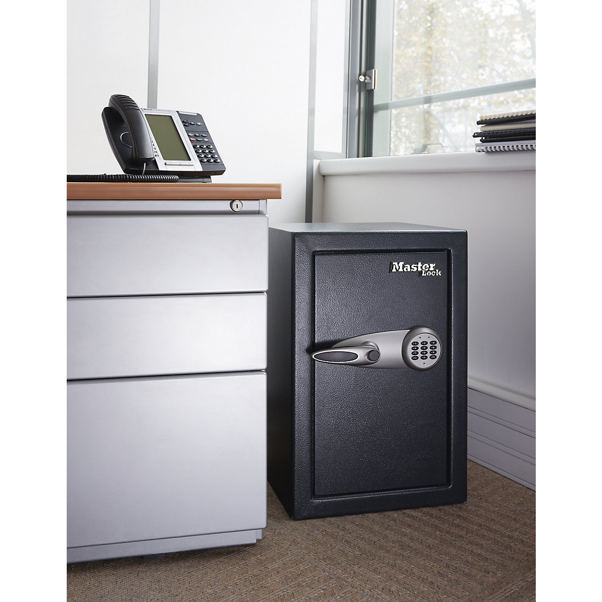 Security safe with digital combination – Masterlock (Product illustration 3)-2